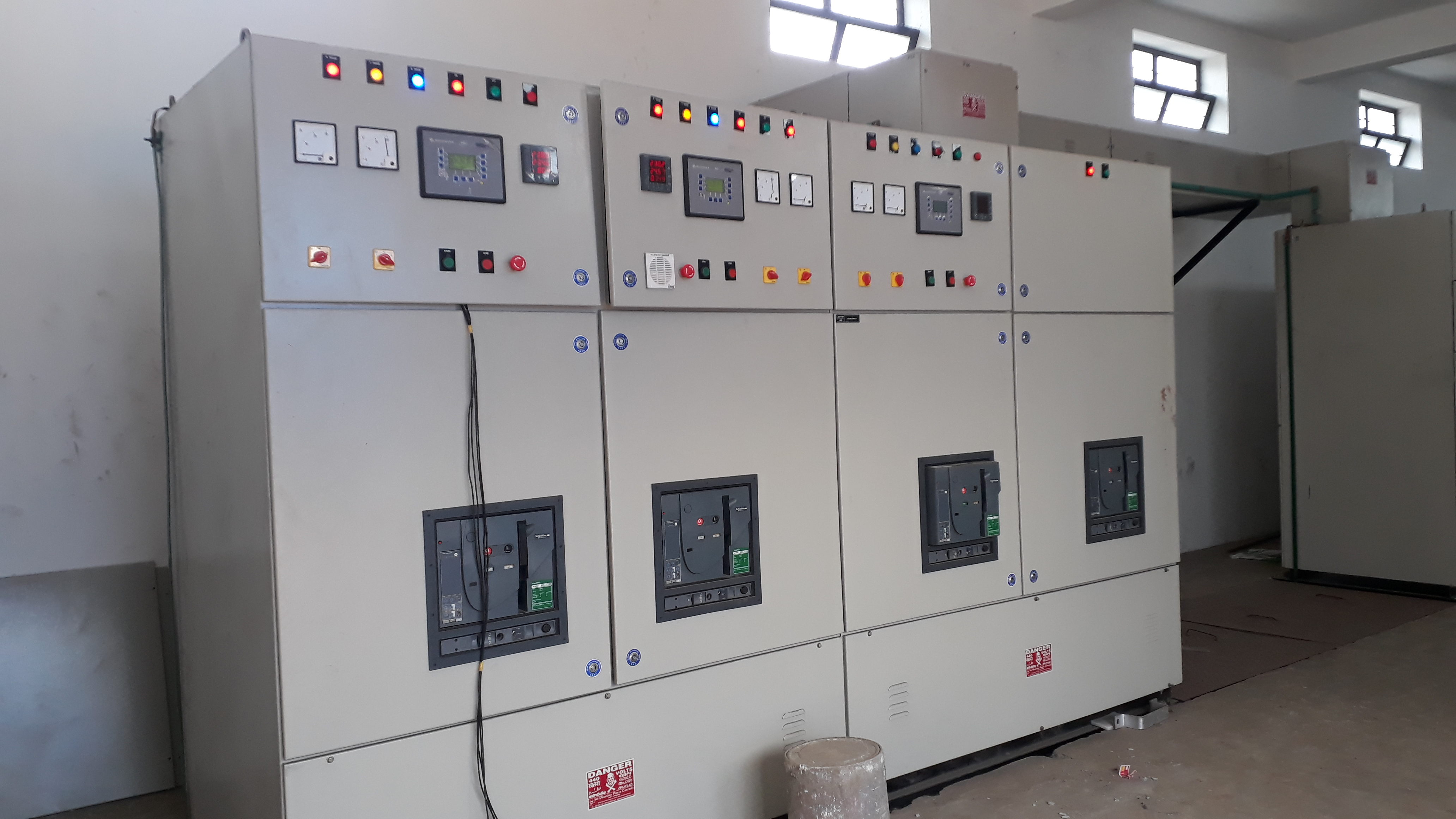 Distribution Panel